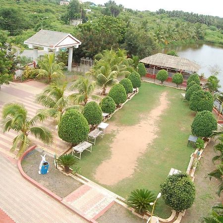 Hotel Krishna Park Resort Diu Dış mekan fotoğraf